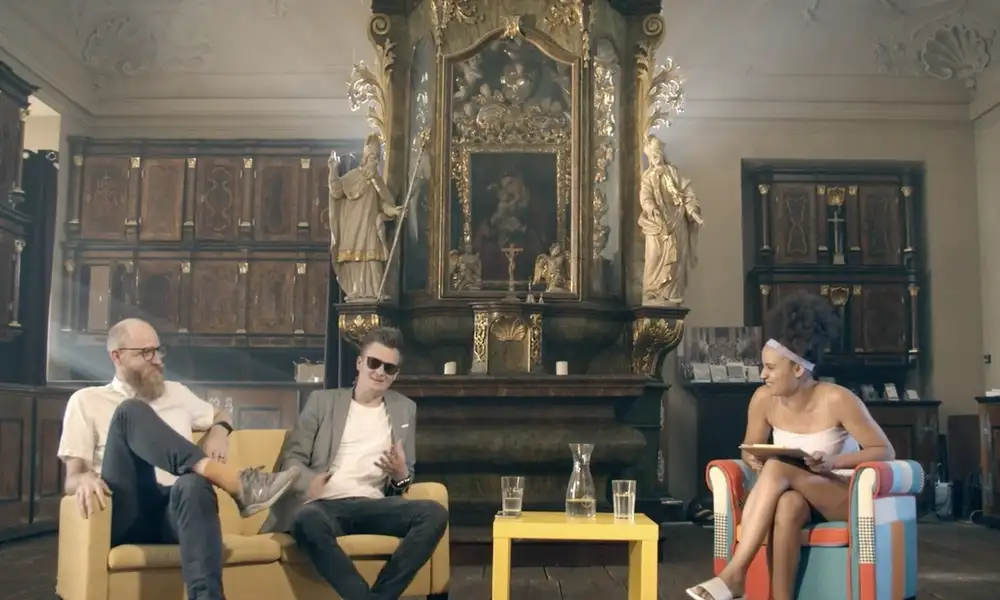 OMG talk show s Kazmou a V. Andršem:  Mega silný příběh, který zahýbal světem